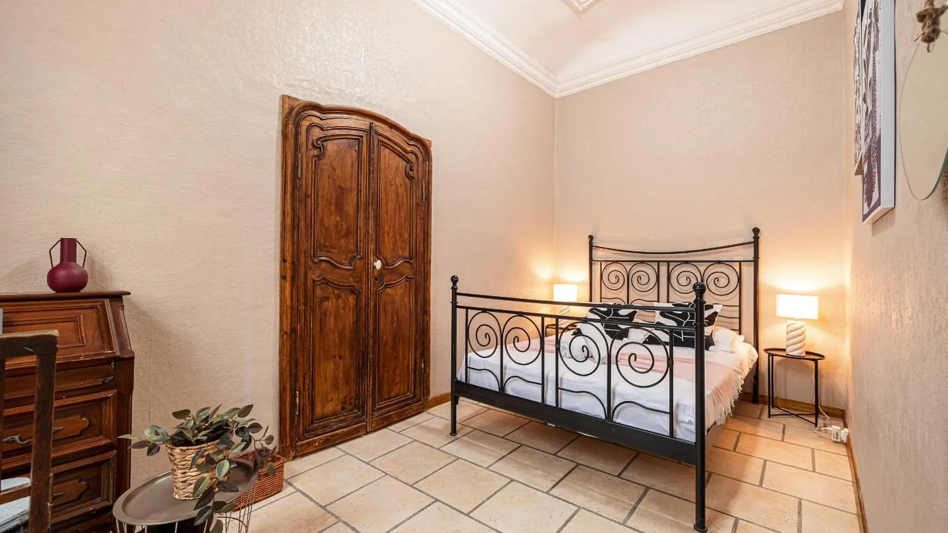 Апартаменты 2 Bdr Heart Old Town Ницца
