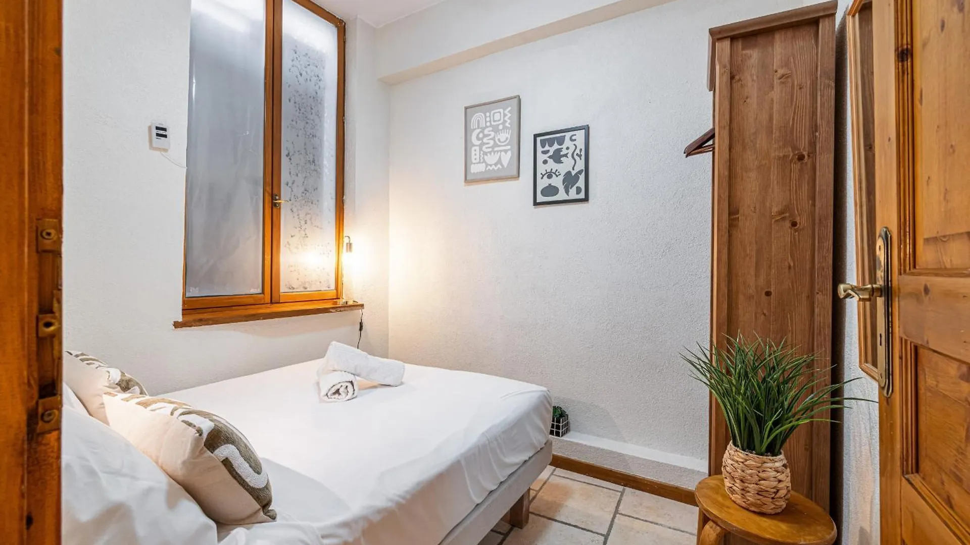 2 Bdr Heart Old Town Ницца Апартаменты